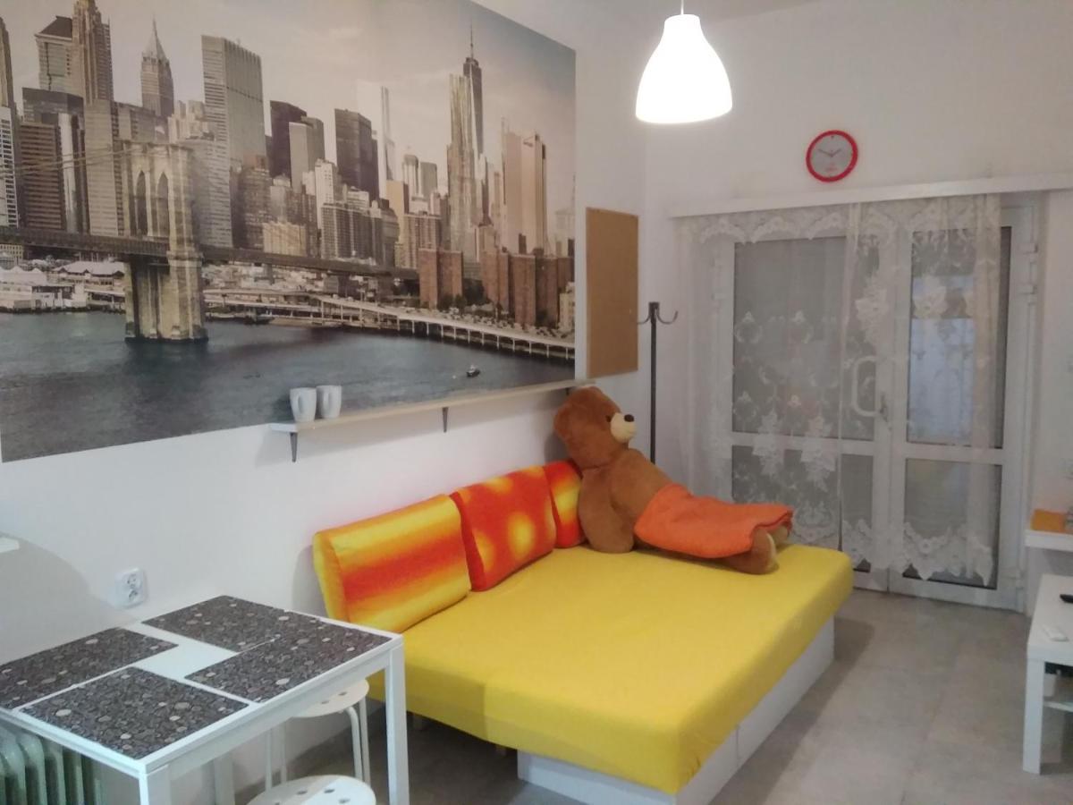 Apartament Przy Parku Noclegi Płock Esterno foto